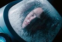 Люди отдают миллионы и замораживают себя ради вечной жизни. Почему ученые считают, что крионика — это все еще фантастика?