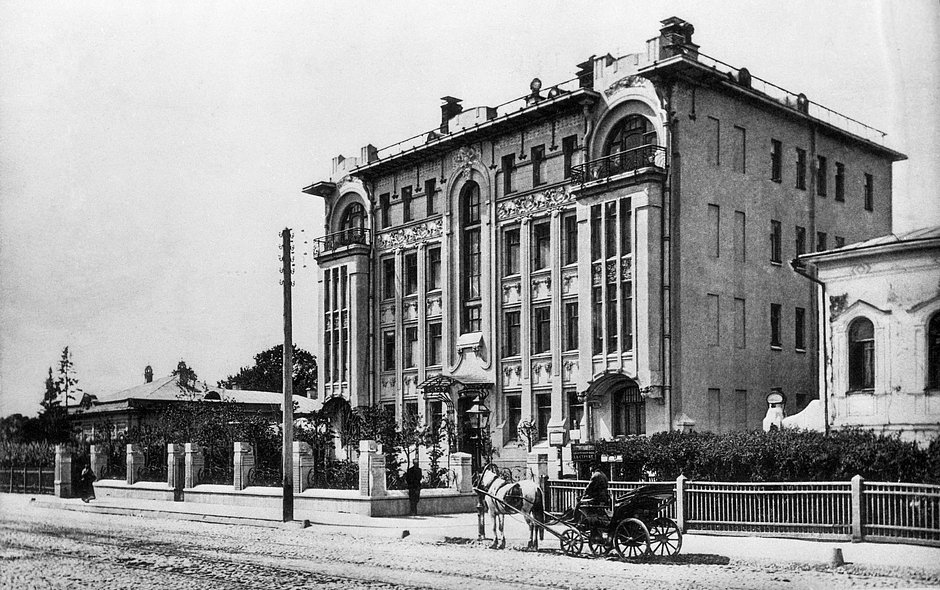 Доходный дом М.Н. Чижиковой на Садовой-Кудринской улице в Москве. 1904 год