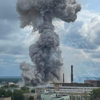 https://icdn.lenta.ru/images/2023/08/09/11/20230809111919796/square_320_63e29c412f8e953542d29672c4ca23b4.jpg