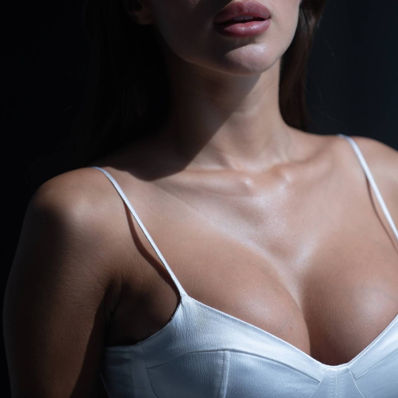 Участниц конкурса красоты заставили раздеться догола перед мужчинами:  Происшествия: Из жизни: Lenta.ru