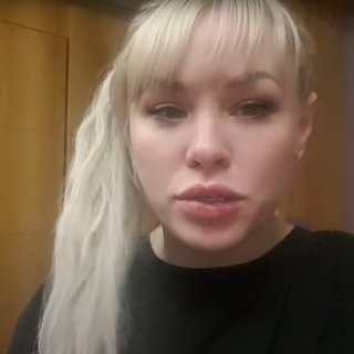 Российская порноактриса заявила о групповом изнасиловании в отпуске