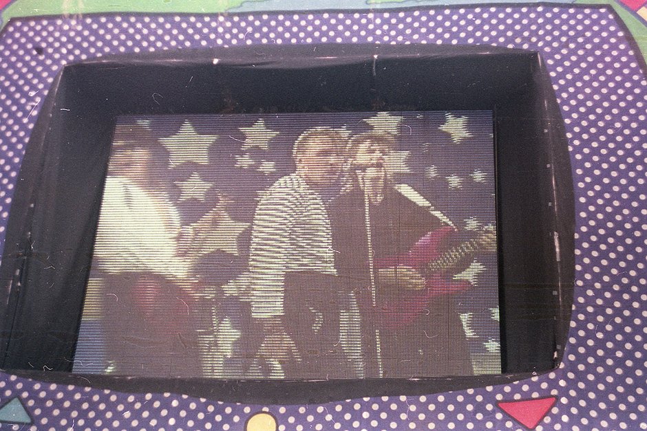 1989 год. Фестиваль мира в «Лужниках». «Бригада С» на одном из экранов сцены