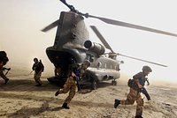 Сокрушенная свобода. 20 лет назад США и их союзники начали вторжение в Афганистан. Почему операция НАТО провалилась?
