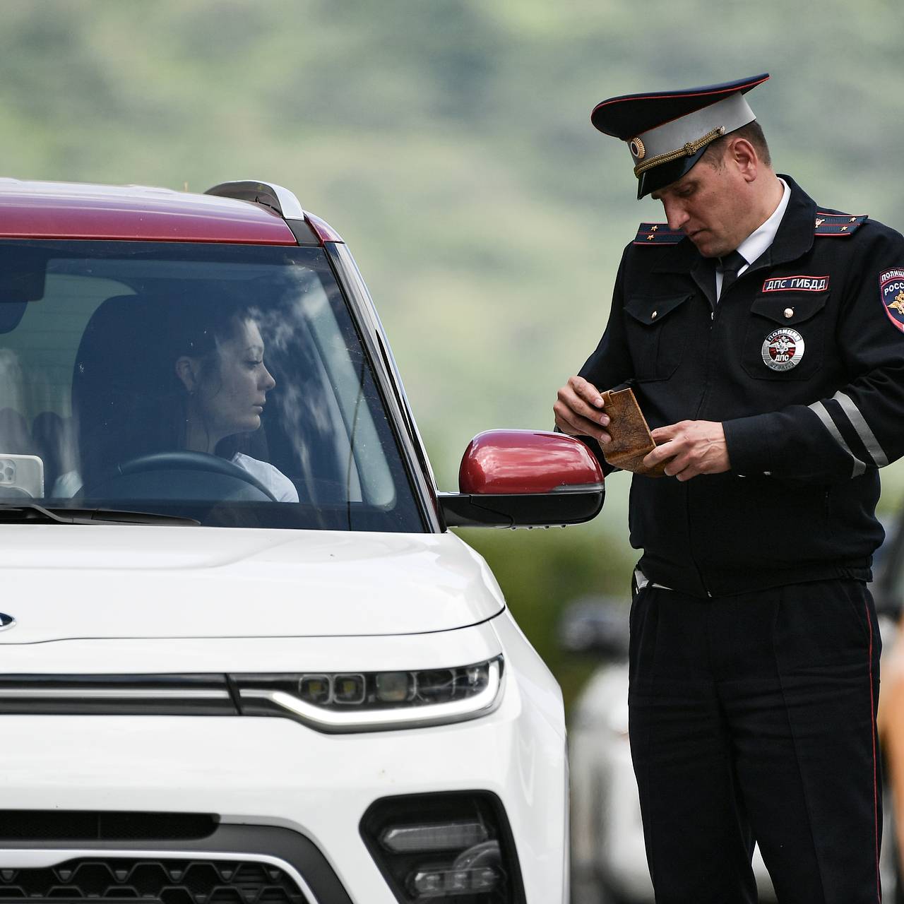 Через какое время после употребления алкоголя можно садиться за руль: сколько  нужно времени, чтобы выветрилось вино?: Уход за собой: Забота о себе:  Lenta.ru