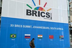 В ЮАР пройдет саммит БРИКС. Что обсудят лидеры организации и какие страны могут пополнить ее ряды?