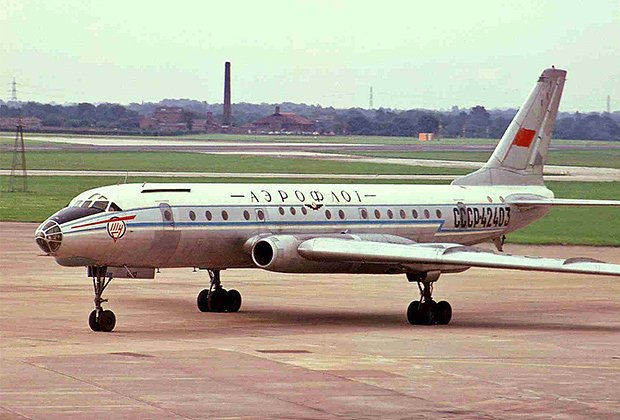 Самолет Ту-104Б, аналогичный разбившемуся