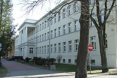 Академия военного искусства Польши