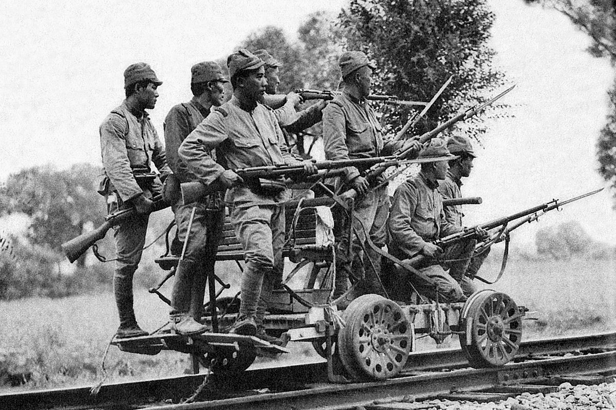 Японские солдаты с винтовками Арисака