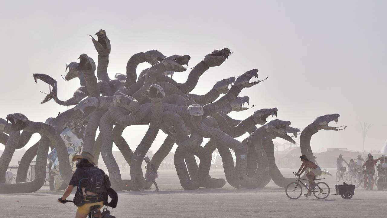     Burning Man    -     Lentaru