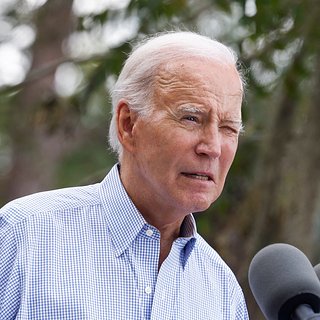 Байден пожаловался на потерю дома