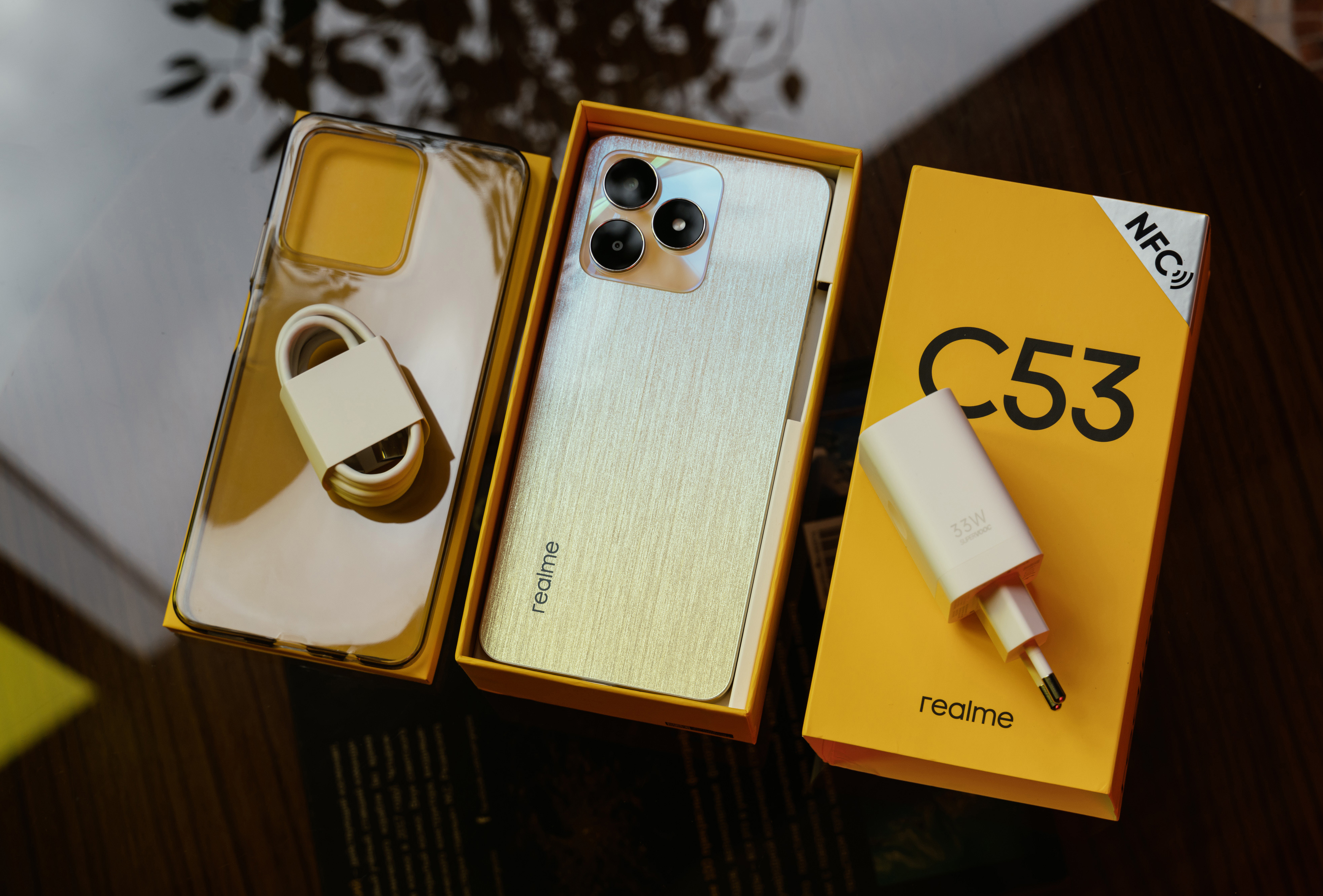 Новинка к юбилею. Чем удивит смартфон realme C53?: Гаджеты: Наука и  техника: Lenta.ru