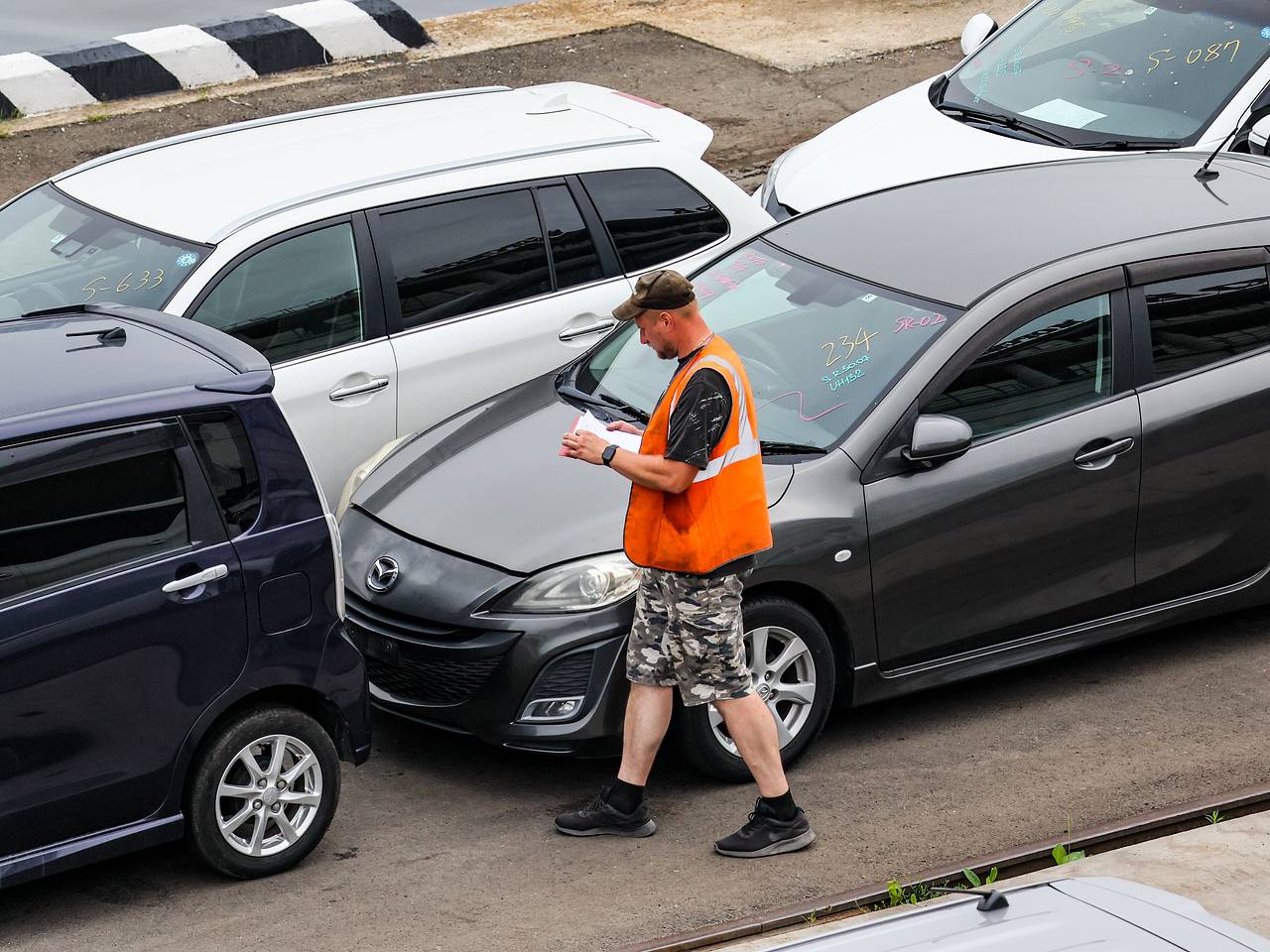 Ввоз японских машин в Россию сократился в разы: Рынки: Экономика: Lenta.ru