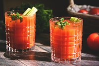 Томатный сок: польза и вред для здоровья, как приготовить в домашних условиях