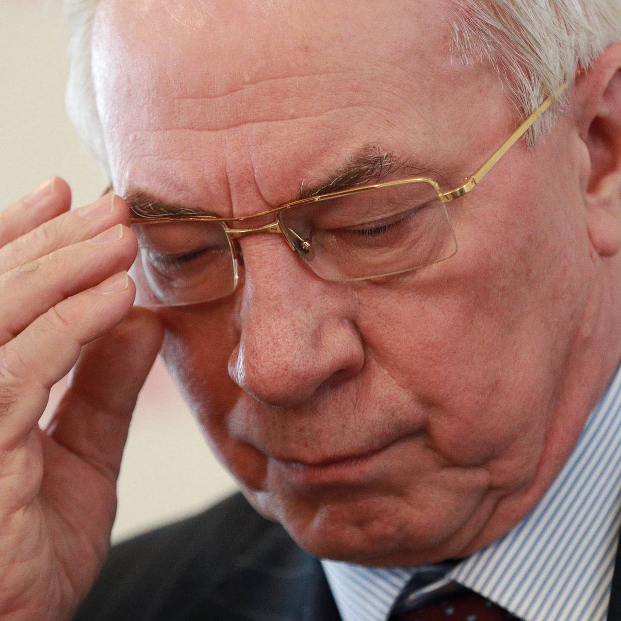 Степашин премьер-министр 1999. Бывший экс премьер. Бывший экс премьер. Экс премьер азаров. Бывший экс премьер.