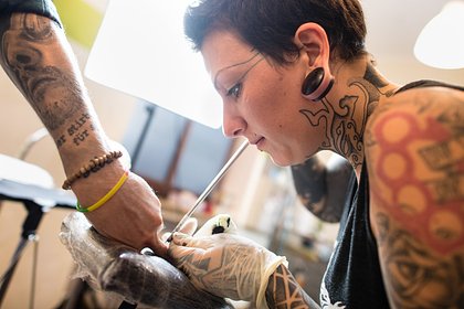 Мастера назвали самые болезненные места для нанесения татуировок