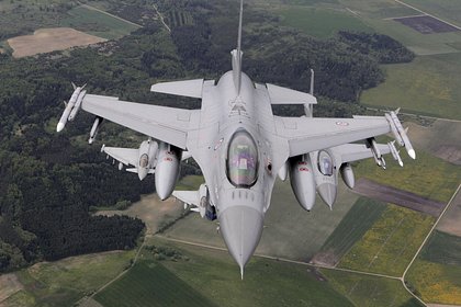 Picture: Истребители F-16 назвали легкой мишенью для России