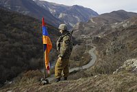 Карабах капитулировал перед Азербайджаном. Почему Армения сдала земли, за которые воевала 30 лет? 