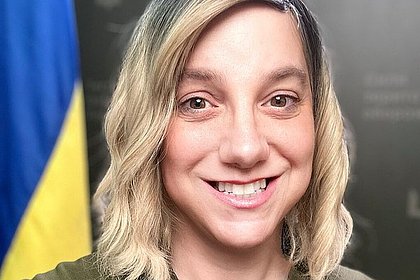 Трансгендерного спикера ВСУ отстранили от должности