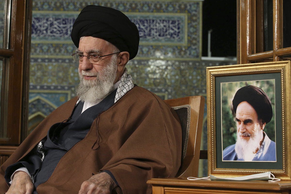 Верховный лидер аятолла Али Хаменеи поздравляет иранцев с Новым годом, 20 марта 2023 года