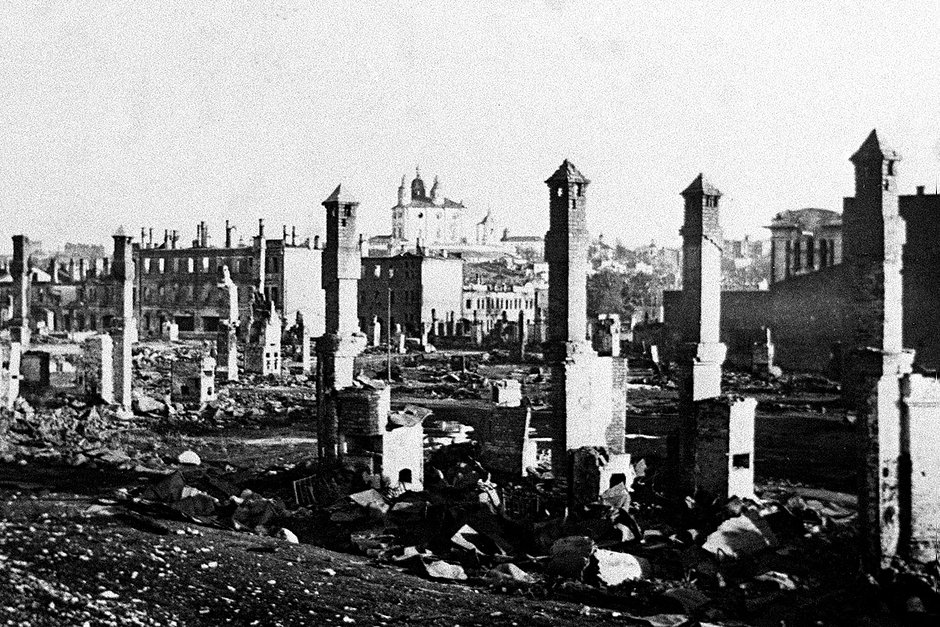 Разрушенный Смоленск, 1943 год