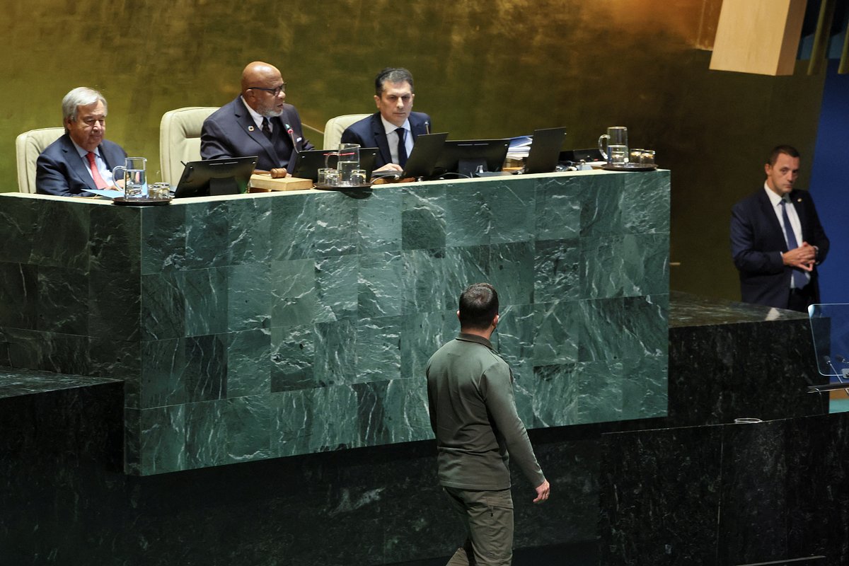 Владимир Зеленский перед выступлением на 78-й сессии Генеральной Ассамблеи ООН в Нью-Йорке, США, 19 сентября 2023 года