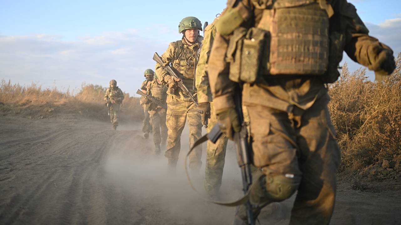 https://icdn.lenta.ru/images/2023/09/26/20/20230926205836384/wide_16_9_5f0910c01c47d9ae68954a956b3a92c3.jpg