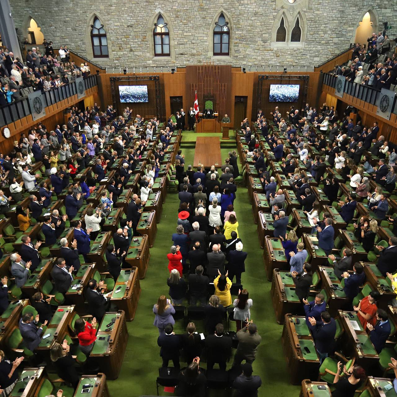 парламент канада