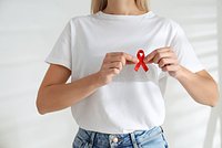 «Риск есть» Как передается ВИЧ и почему об этом должен знать каждый?