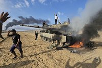 Боевики ХАМАС атаковали Израиль и вторглись на его территорию. Каким был первый день внезапной войны?