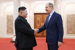 Ким Чен Ын и Сергей Лавров