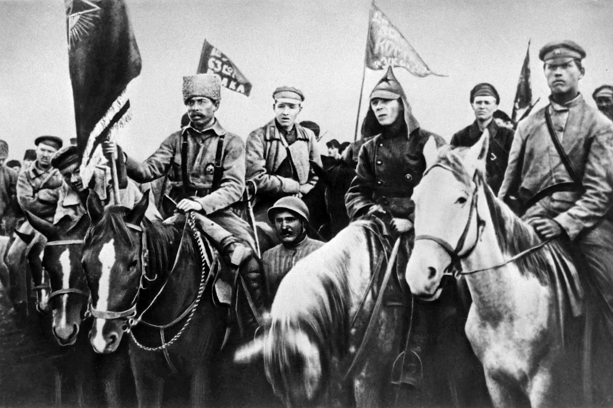 Бойцы Первой конной армии Буденного под Майкопом, 1920 год 