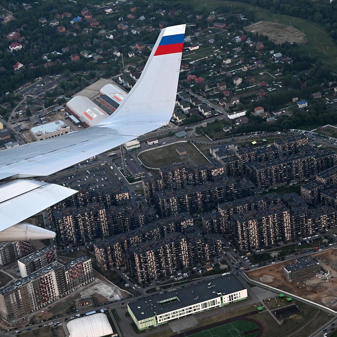 Россияне оказались готовы переплачивать за жилье возле московских  аэропортов: Дом: Среда обитания: Lenta.ru