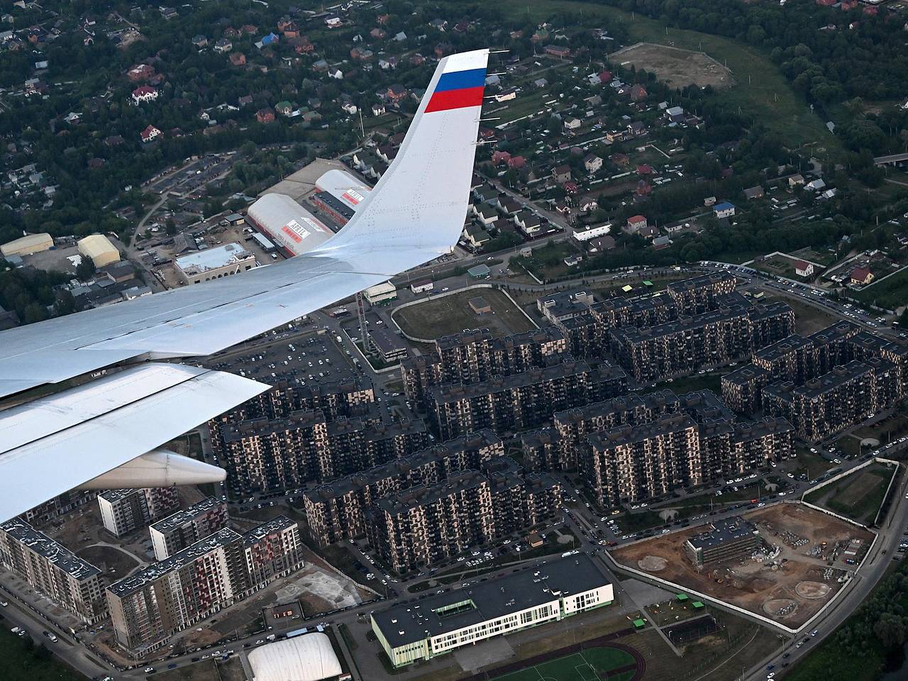 Россияне оказались готовы переплачивать за жилье возле московских аэропортов:  Дом: Среда обитания: Lenta.ru