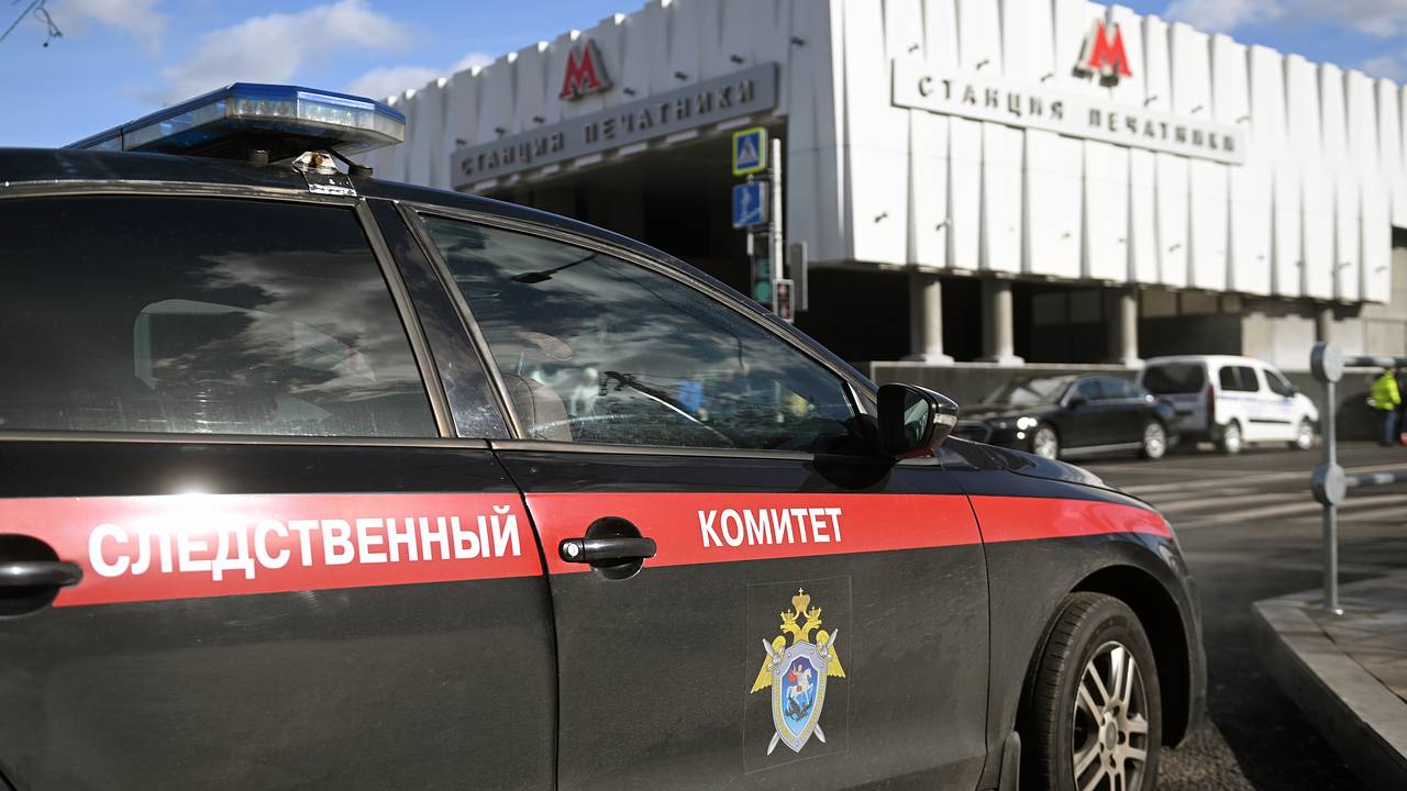 Выяснилась причина обысков в российском элитном бизнес-клубе: Общество:  Россия: Lenta.ru