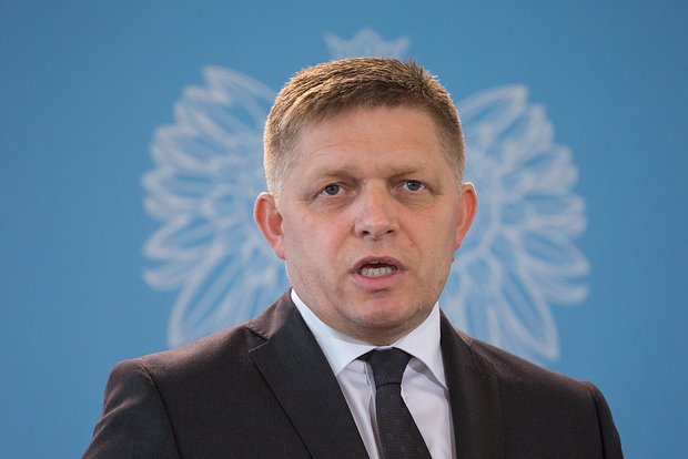 Роберт Фицо