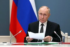 Путин пообещал обдумать повышение зарплат в космической отрасли. Как прошла встреча президента с молодыми учеными?