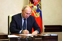 «Мразь, да и только». Путин высказался о погромах в Дагестане и назвал их организаторов 