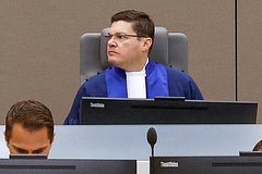Россия объявила в розыск судью МУС из-за ордера на «арест» Путина. За что еще преследуют членов международного суда?