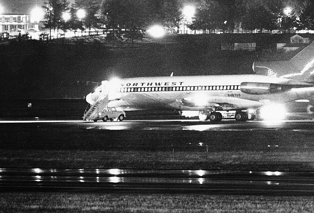 Угнанный Купером самолет Boeing 727-51 в аэропорту Сиэтла, 25 ноября 1971 года