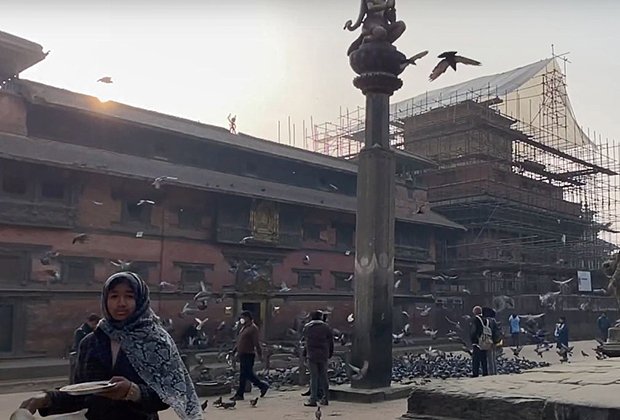 По словам Дениса, непальцы — очень простые люди, которые живут в тяжелых условиях, но при этом относятся к своей стране с необычным трепетом