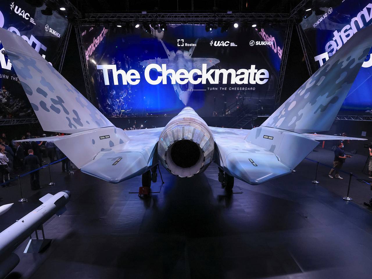 В России началась подготовка к производству истребителей Checkmate. В чем  преимущество самолетов пятого поколения?: Оружие: Наука и техника: Lenta.ru