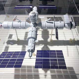 «Роскосмос» представил облик коммерческого модуля РОС