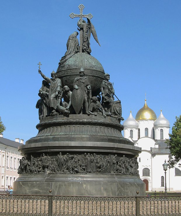 «Тысячелетие России» — монумент, воздвигнутый в Великом Новгороде в 1862 году в честь тысячелетнего юбилея летописного призвания варягов, с которым традиционно связывается начало русской государственности