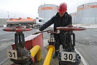 В России отменили запрет на экспорт бензина 