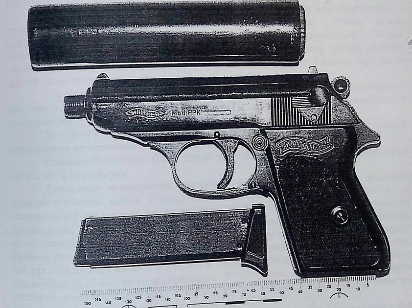 Пистолет Walther PPK c глушителем из арсенала Александра Пустовалова