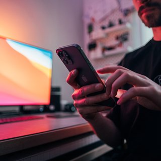 Импортные ноутбуки и смартфоны сделают менее доступными для россиян
