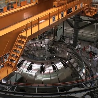 В Японии открылся крупнейший термоядерный реактор