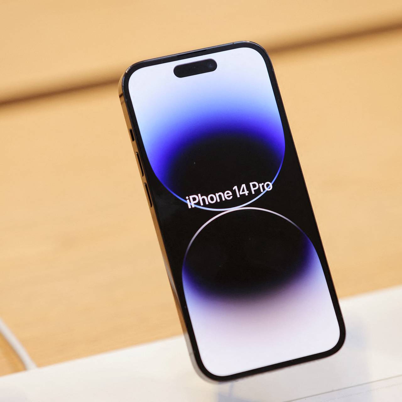 iPhone 14 Pro подешевел в России: Гаджеты: Наука и техника: Lenta.ru