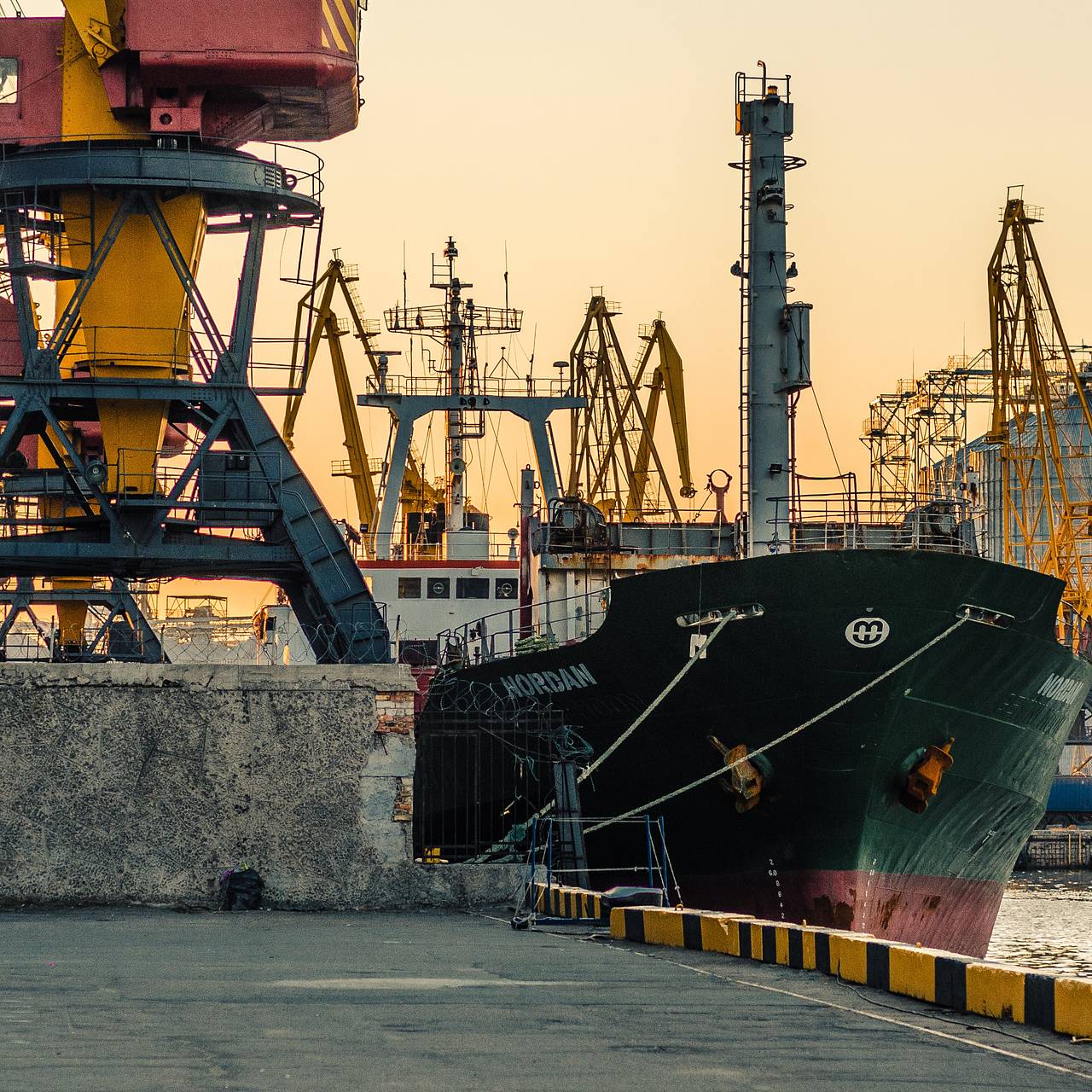 Фото: Vadim Fomenok / Unsplash