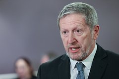 Александр Бен Цви